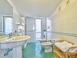 foto 4 di Mansarda - La Vela Casa Vacanze a Santa Maria di Castellabate
