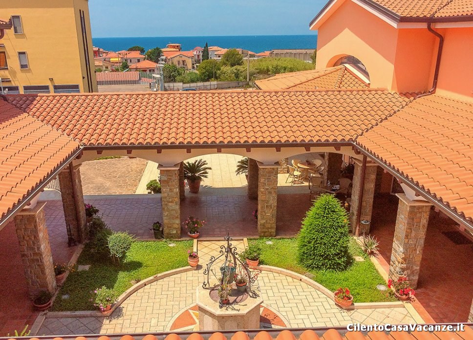 sala da pranzo CASA S.SCOLASTICA
